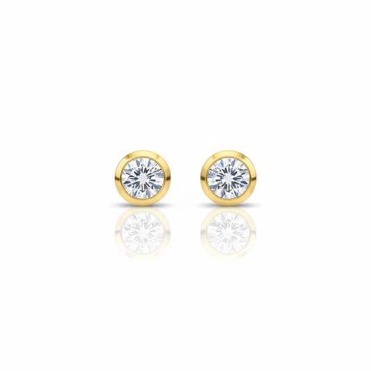 18k Gold Diamond Round Earrings
