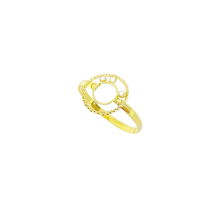 18k Gold 3 Stone Circle Ring