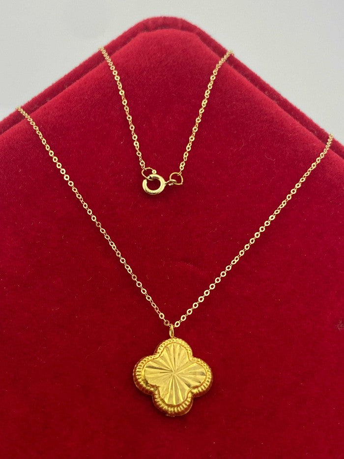 18k gold flower petal necklace - Embellish Gold