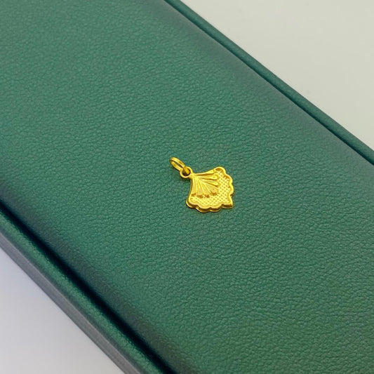 18k Gold Peacock Pendant