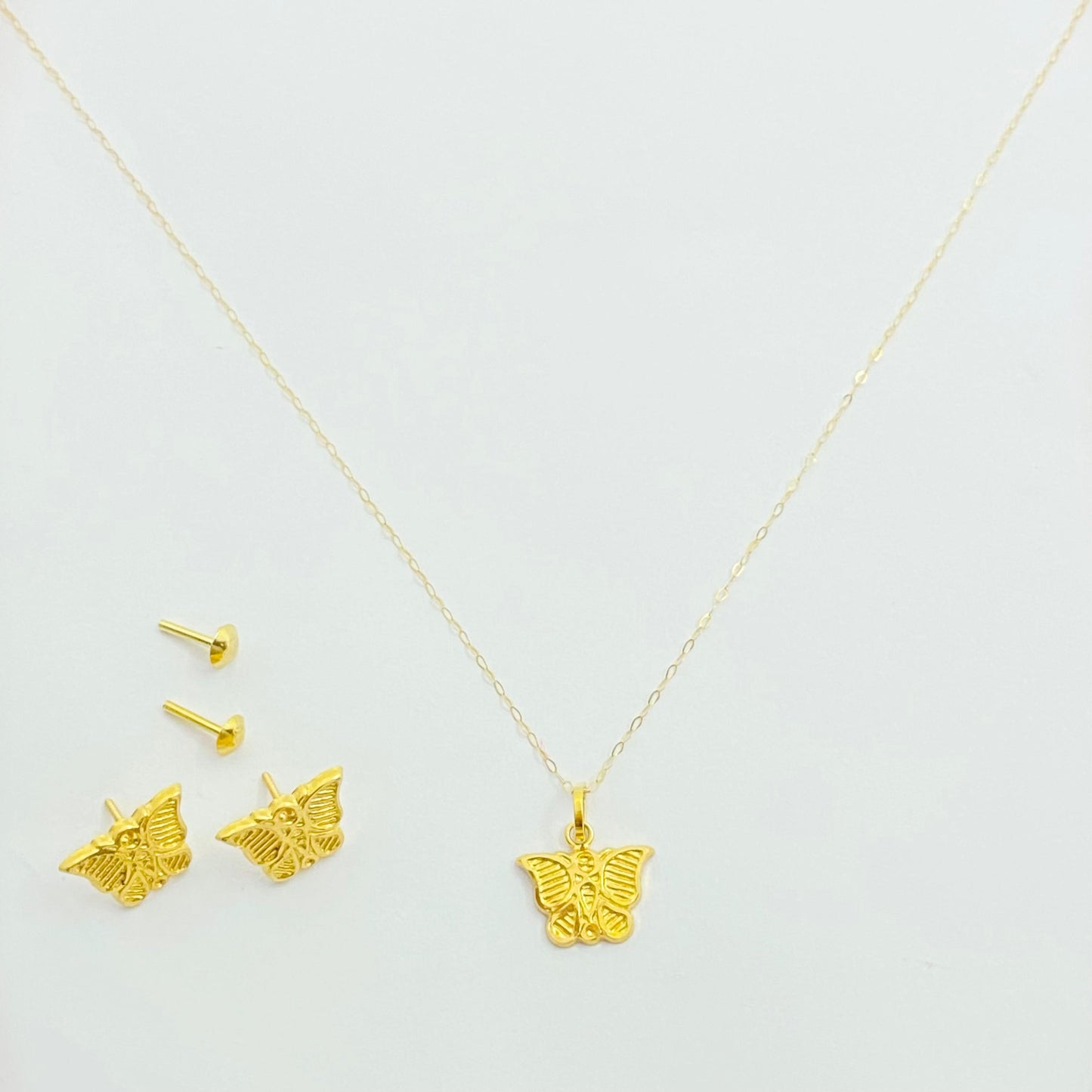 18k Gold Butterfly Earrings