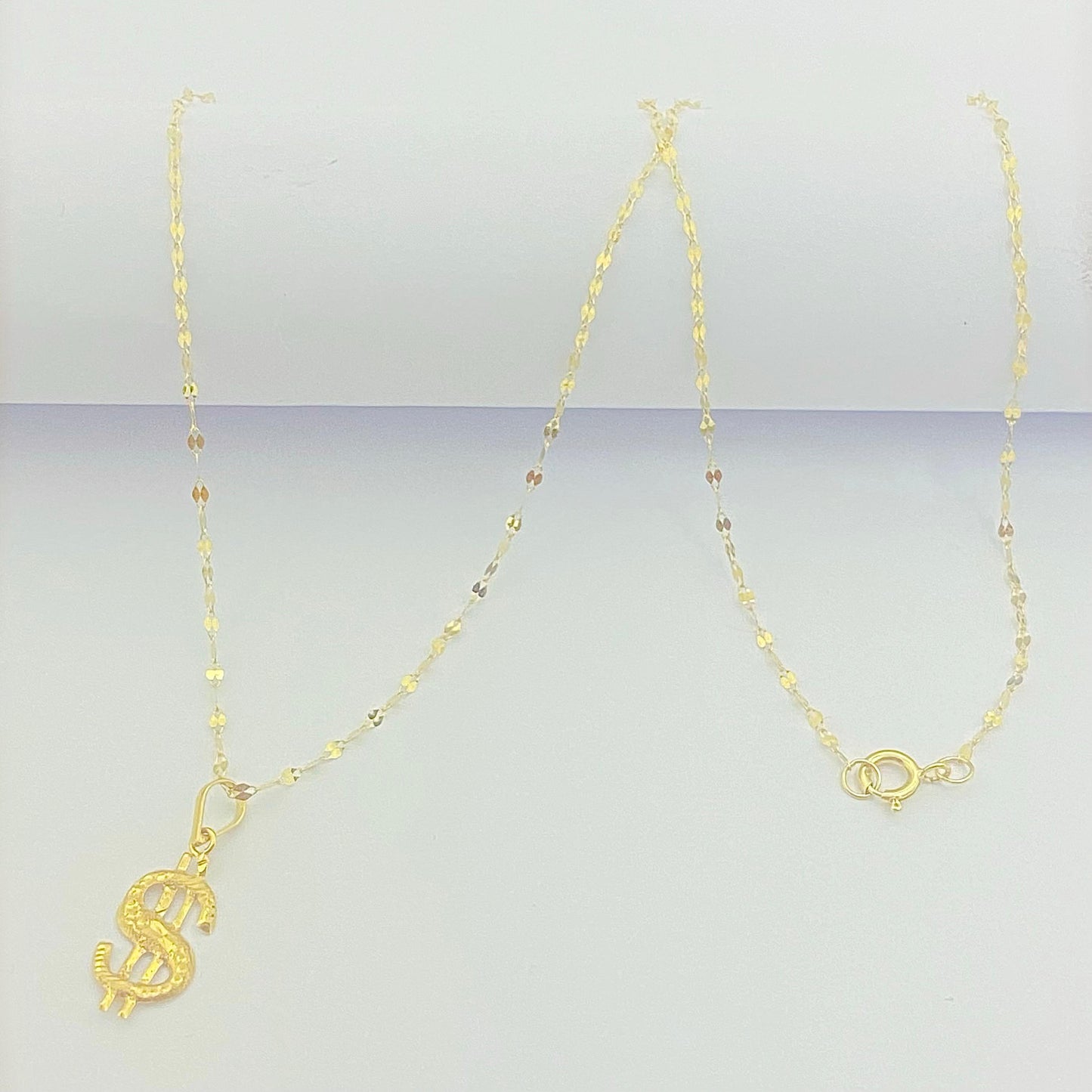 18k Gold Dollar style Necklace