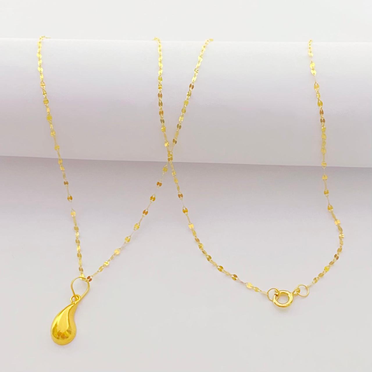 18k Gold Tear Drop Necklace