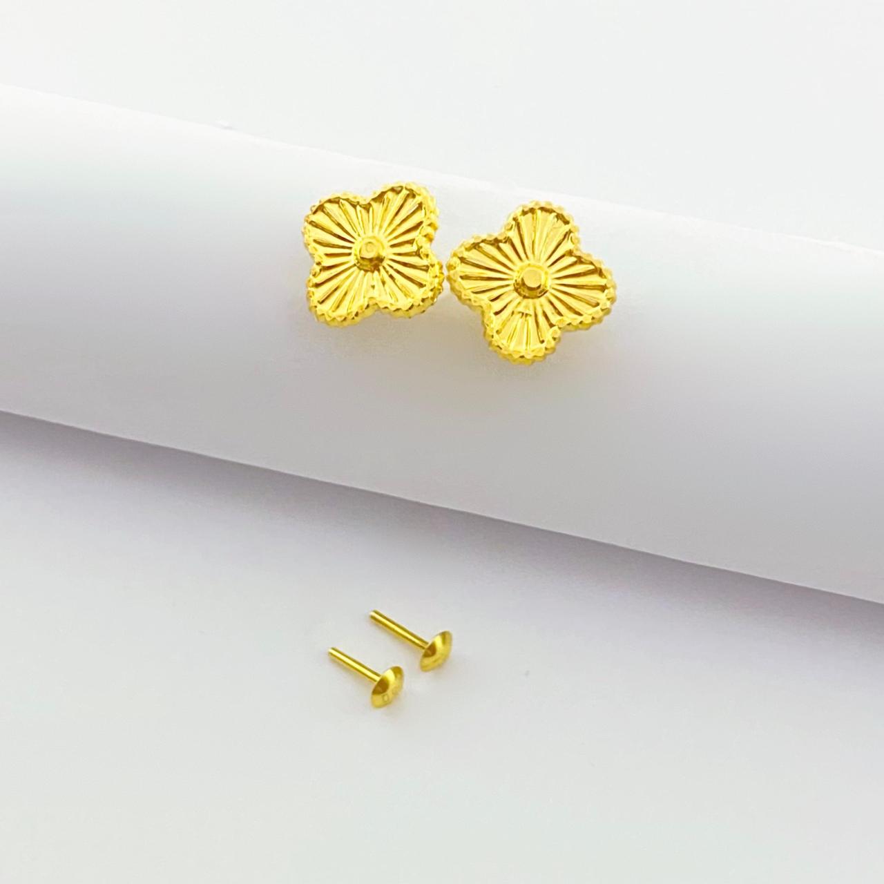 18k Gold VC Dot Earrings