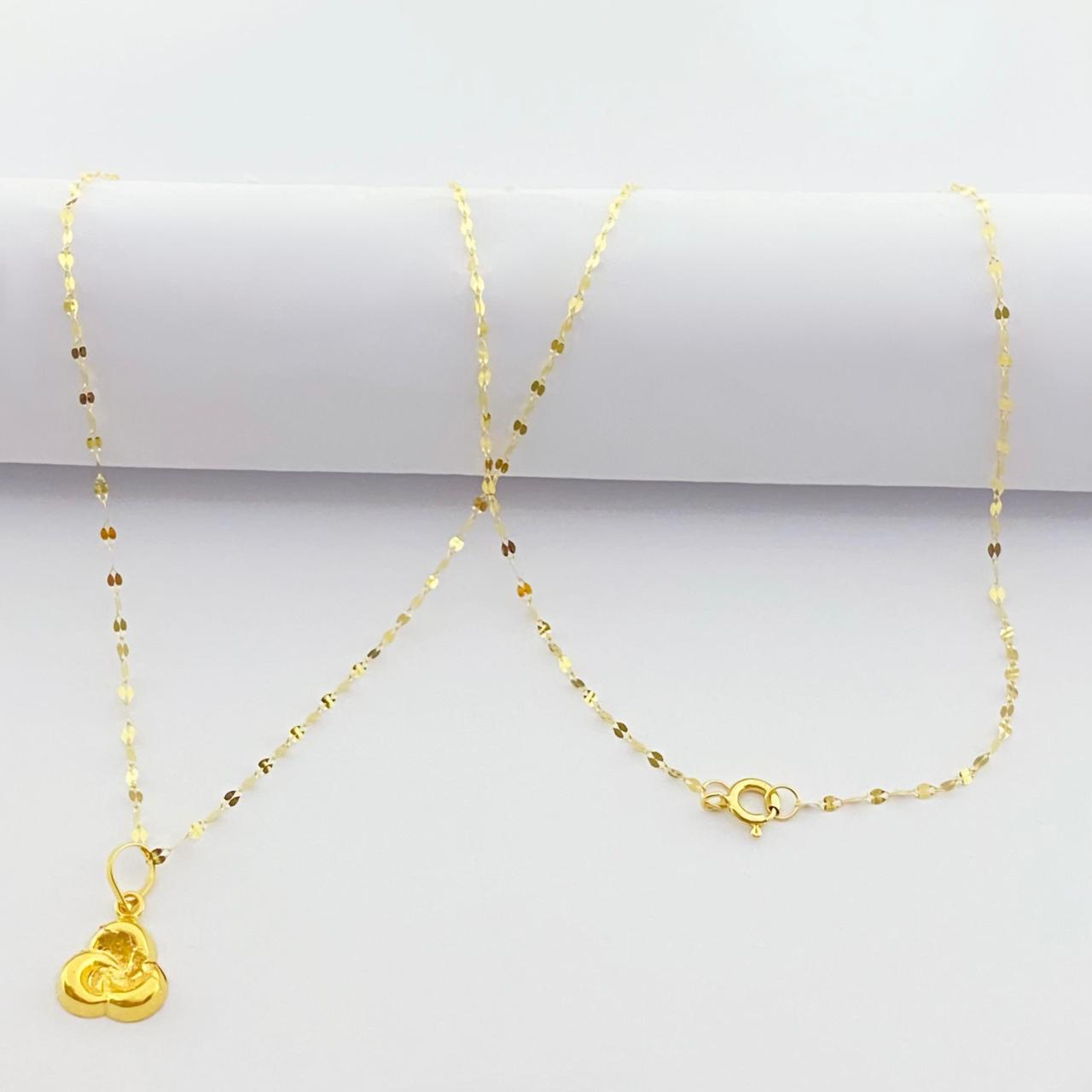 18k Gold Love Knot Necklace