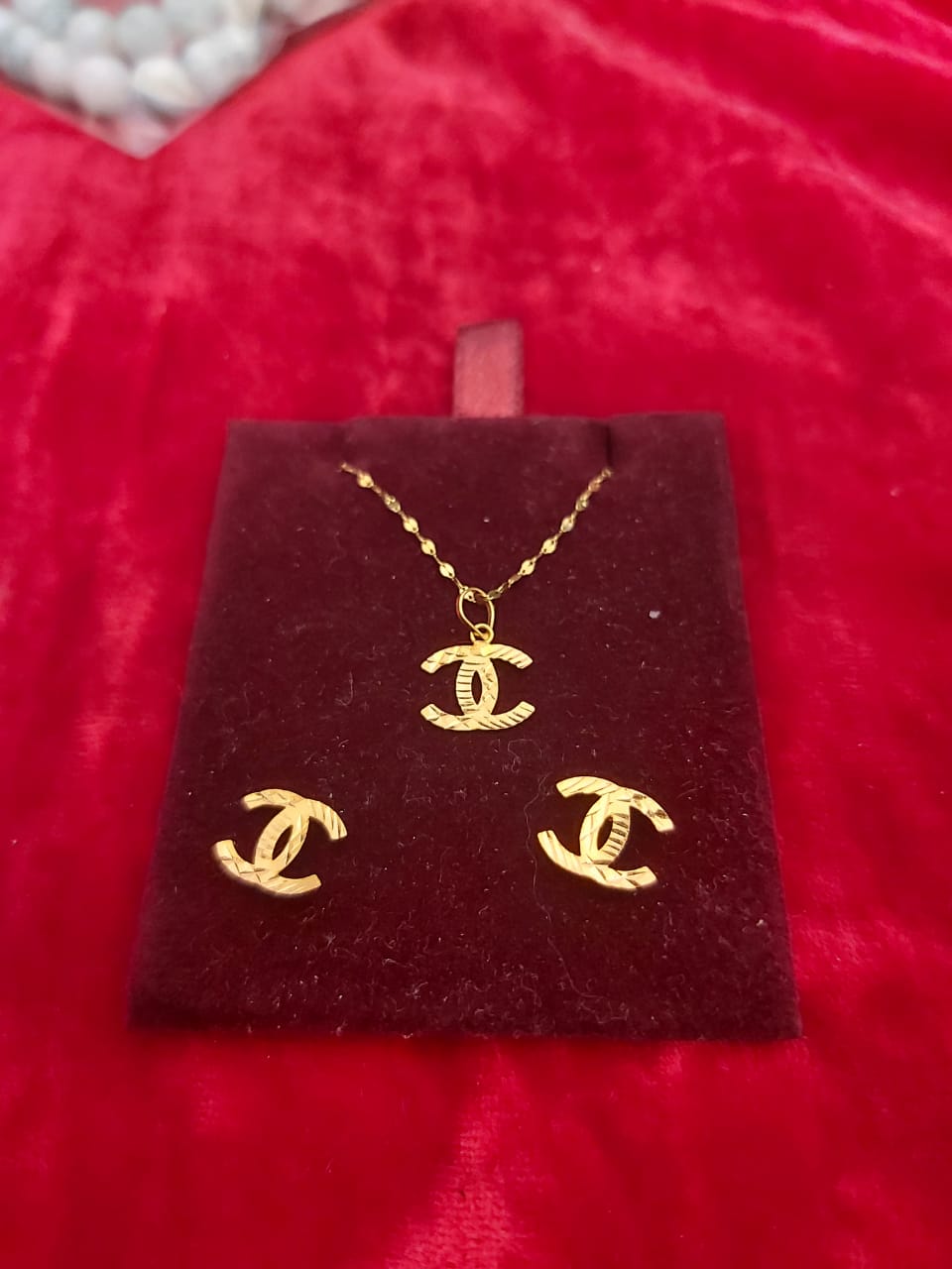 18k Gold Plain CC Jewelry Set