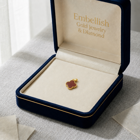 18k Gold Jade Clove Pendant