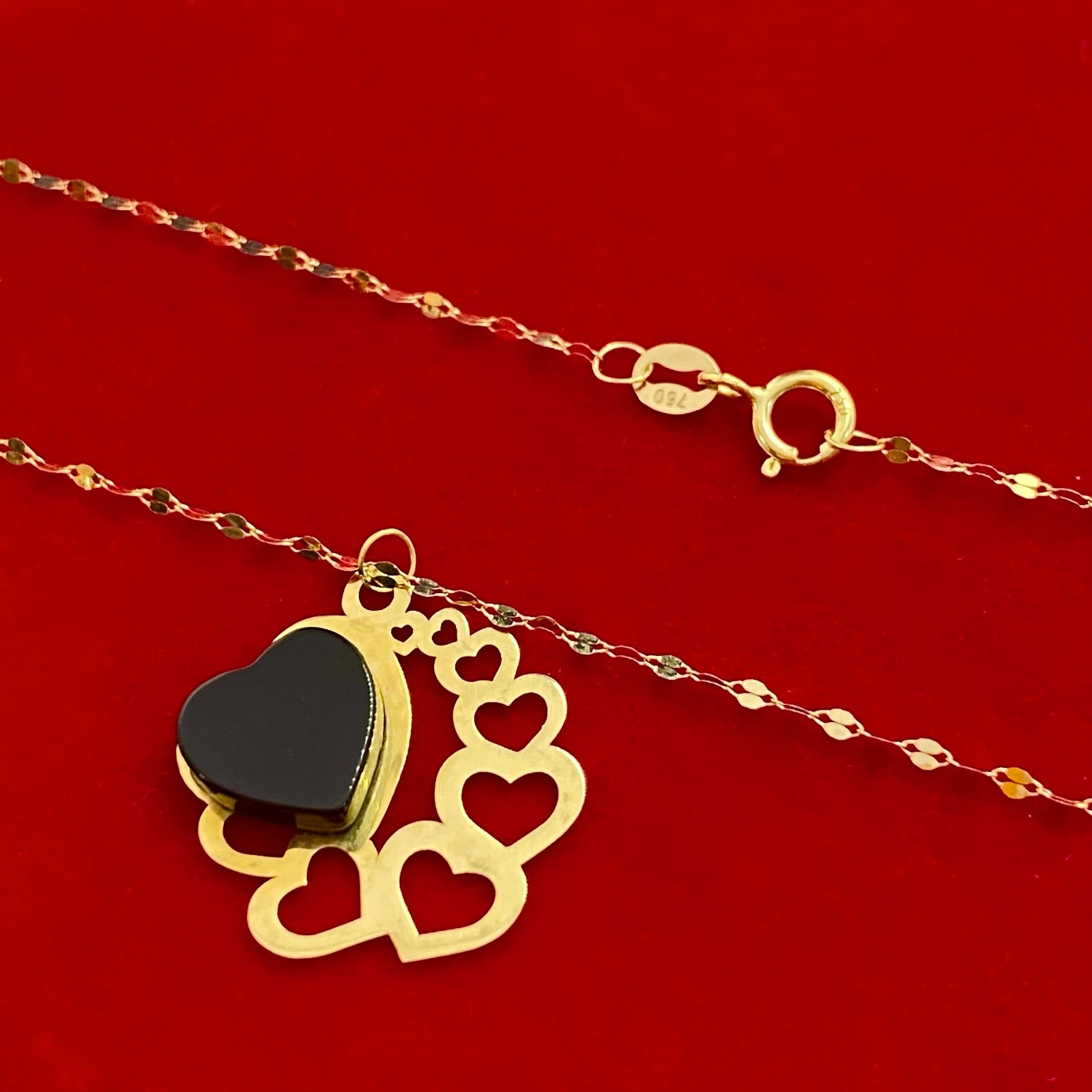 18K Gold 8 heart with black stone - Embellish Gold