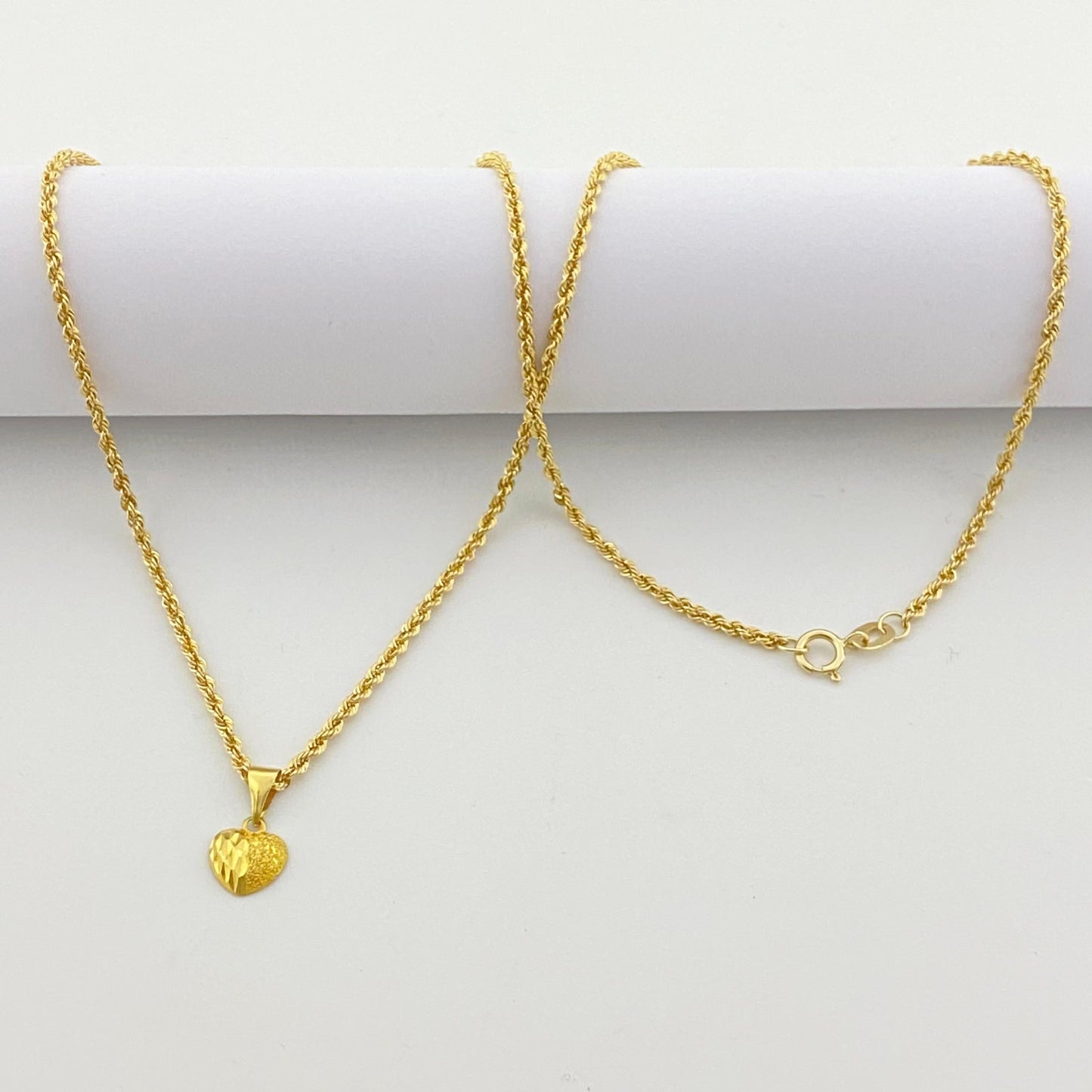 18k Gold Courage Necklace