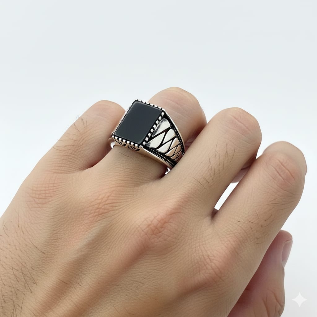 25 Silver Cobra Inspired Stone Ring