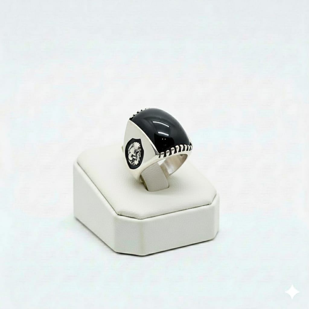 925 Silver Leo Black Stone Ring