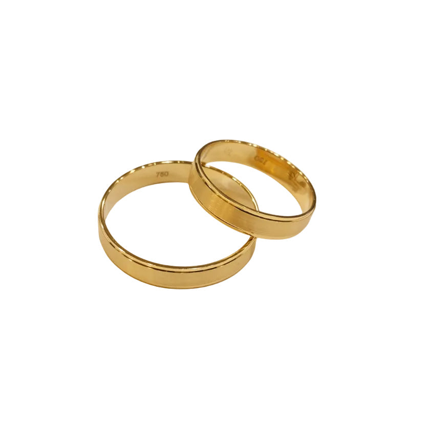 Two gold rings on a light gray background with weight information displayed.