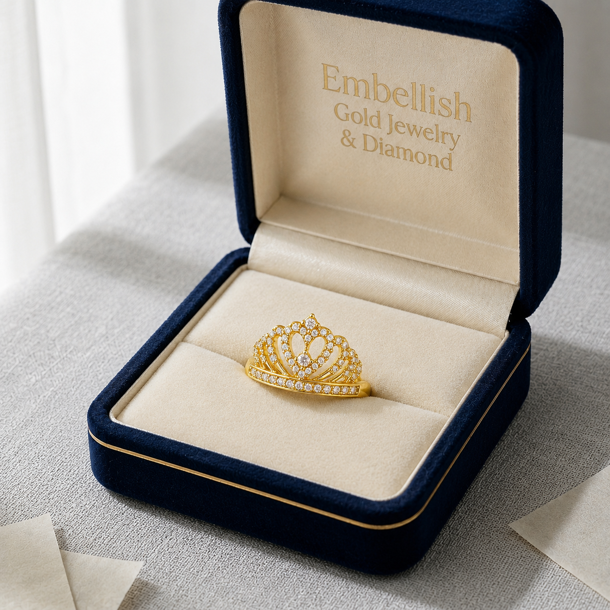 18k Gold Super Light Hollow Crown Stone Ring